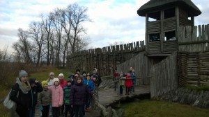 WP_20151120_13_06_44_Pro (640x360)